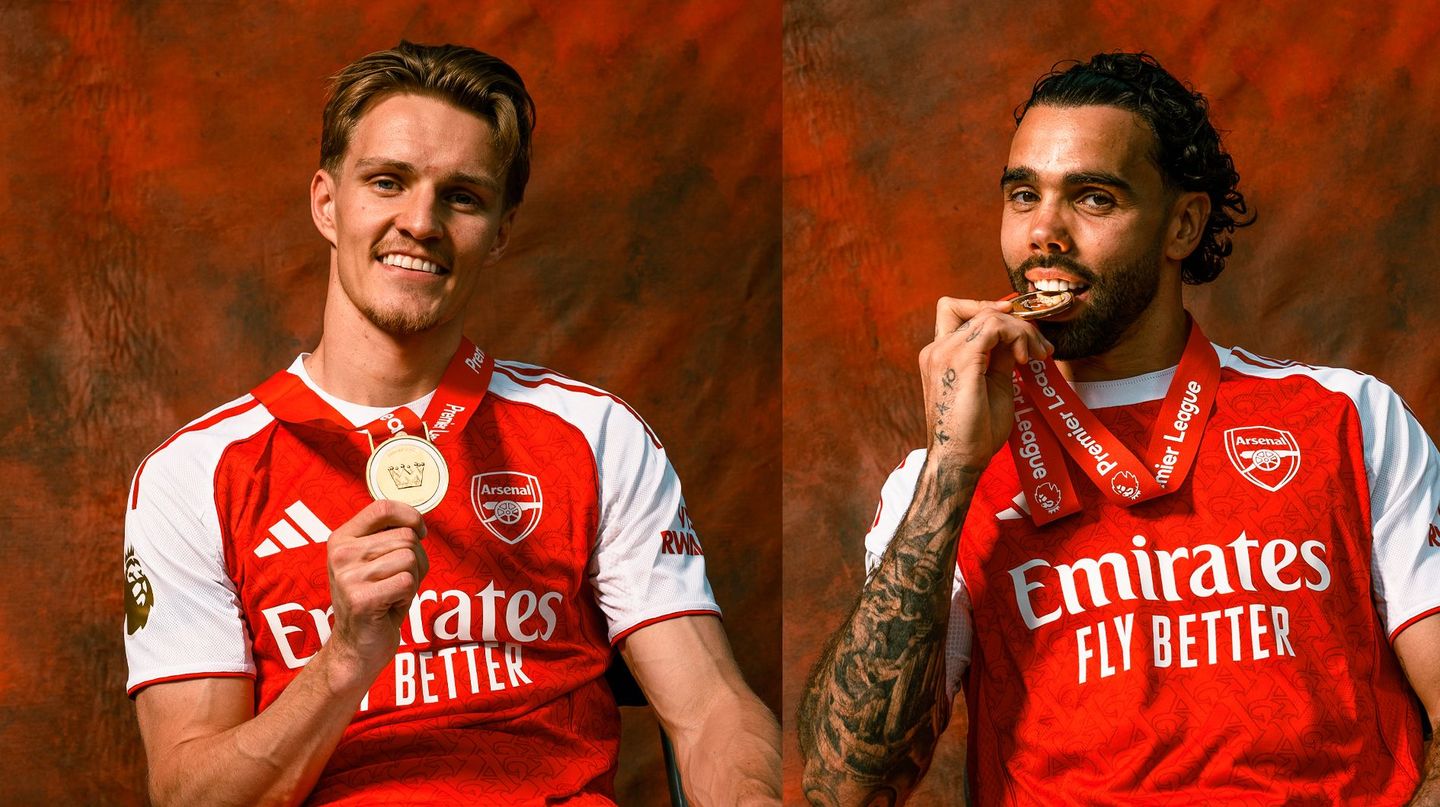 Odegaard & Raya with their medals